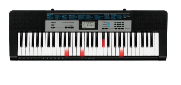 Синтезатор CASIO LK-136 (без БП). Музыка обретет еще больше мощи и энергии. 